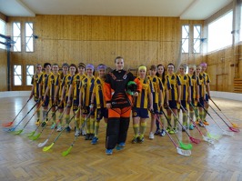 Dívčí tým v sezóně 2014/2015 - kopie