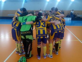 Juniorky na domácím hřišti bodovaly - kopie